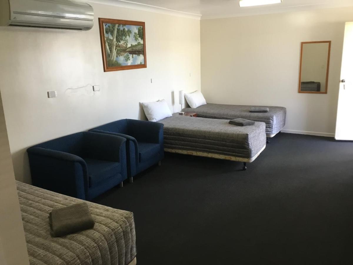 Charleville Waltzing Matilda Motor Inn Eksteriør billede