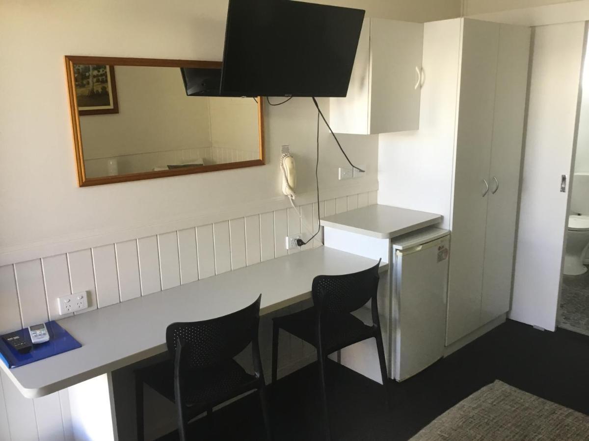 Charleville Waltzing Matilda Motor Inn Eksteriør billede